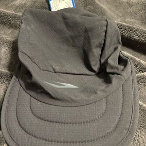 Brooks Black running hat